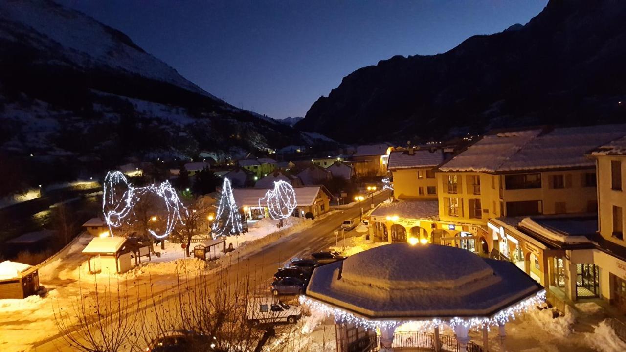 Hotel Restaurant Glaizette LʼArgentière-la-Bessée Εξωτερικό φωτογραφία