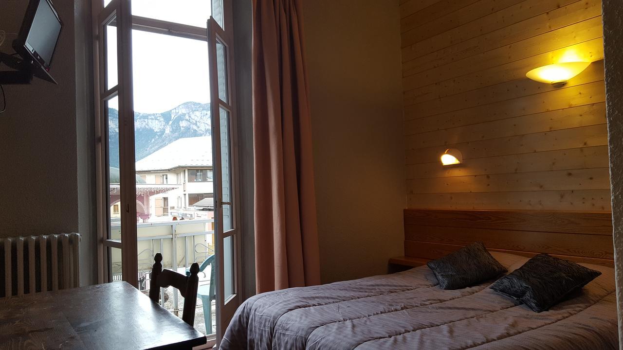 Hotel Restaurant Glaizette LʼArgentière-la-Bessée Εξωτερικό φωτογραφία