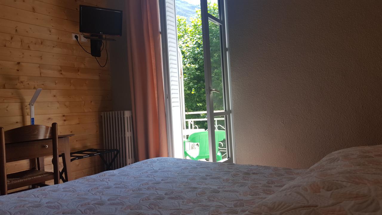Hotel Restaurant Glaizette LʼArgentière-la-Bessée Εξωτερικό φωτογραφία