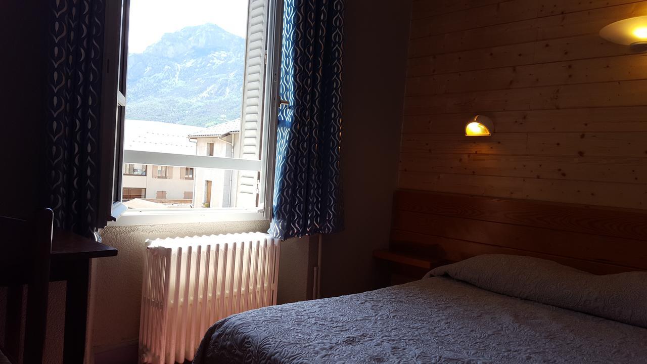 Hotel Restaurant Glaizette LʼArgentière-la-Bessée Εξωτερικό φωτογραφία